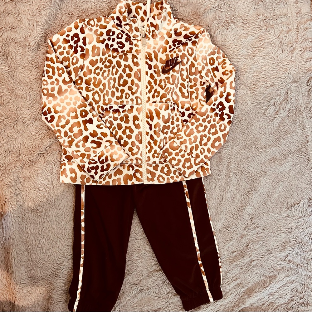 Nike Two-piece Brown & Leopard Baby Tracksuit